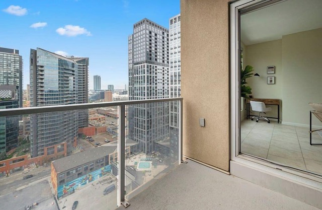 Min to Saddledome| Maple Mirage|Cgy Tower Views|AC
