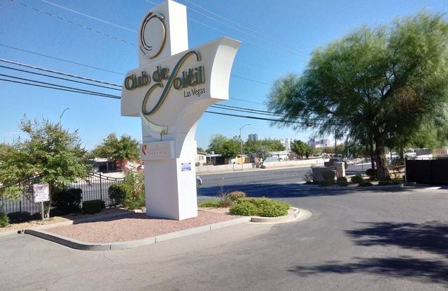 Minutes off the Strip - Enjoy Formula 1