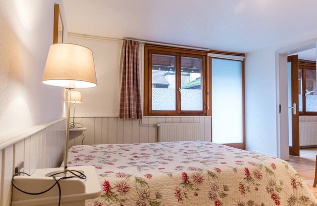 Mirabelle beautiful 2 room bungalow spacious and comfortable