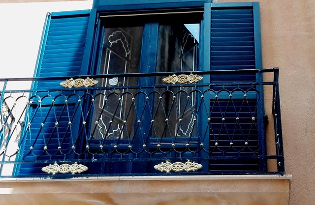 Mirabilia Arab House