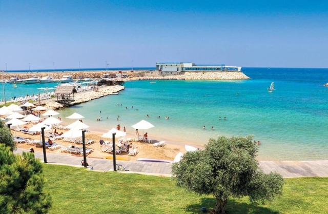 Miramar Hotel Resort & Spa