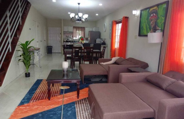 MIRANDO PLACEn4X 2 BD 2 BA TWNHSE + 4X 1 BD 1 BA APRTMNT.GYM+POOL+HOTTUB.50 PPL