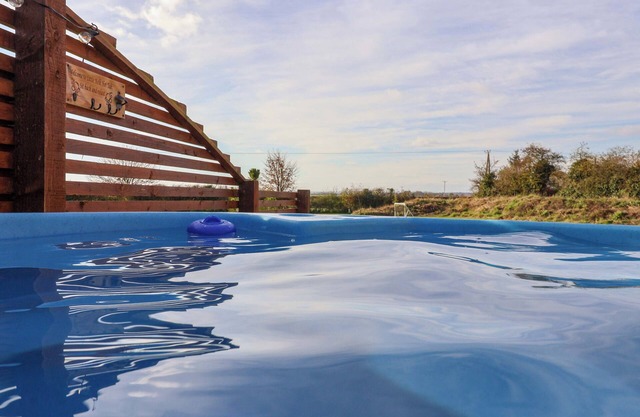 MISCHIEF, pet friendly, character holiday cottage in Bridlington