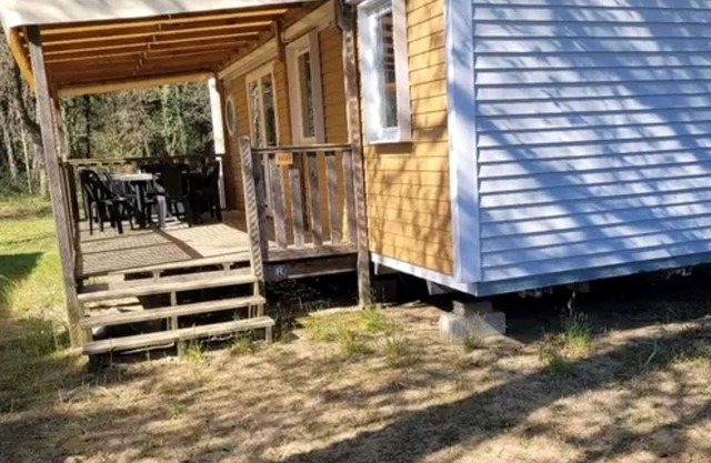 Mobile Home 'Au Bon Repos' with Private Terrace, Wi-Fi and Air Conditioning