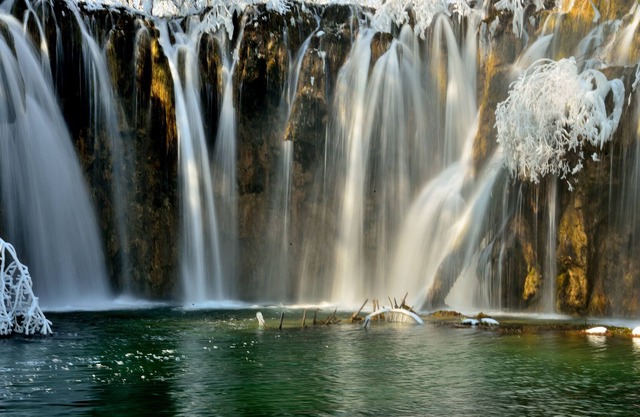 Mobile house, nature, Plitvice lakes, family, playground