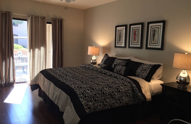 MODEL SHARP CONDO 2BR 2BA SIGNATURE SCOTTSDALE