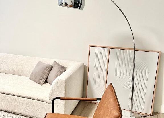 Modern 2 Bed Furnished Apartment in Quincy