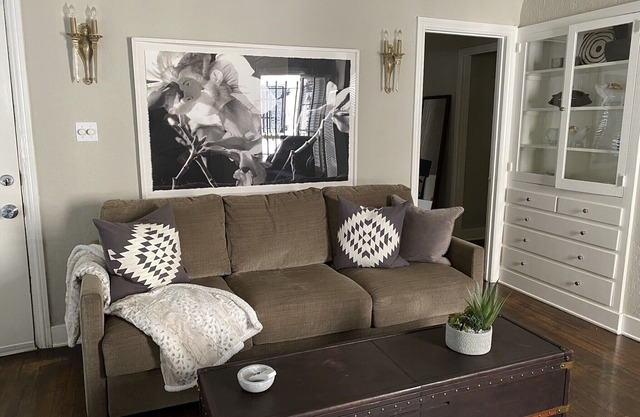 Modern 2 Bedroom Duplex