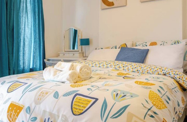 Modern 3-Bed Getaway | Family-Friendly | Close to Peak District