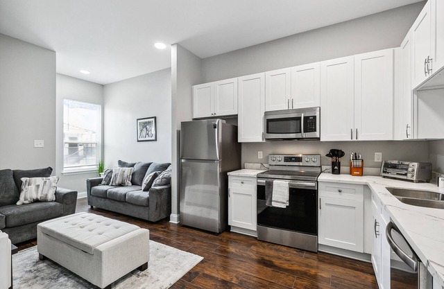 Modern 3 BR House near Downtown - Mins away from all things NOLA