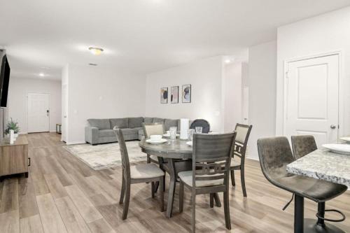Modern 3BR Home in San Antonio