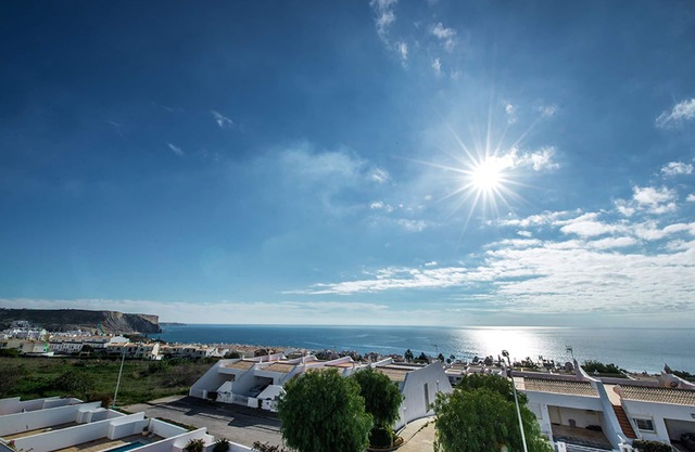 Modern 4 bed/3 bath villa with private pool & ocean views