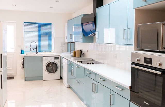 Modern 4 Bed House in Filton Bristol City