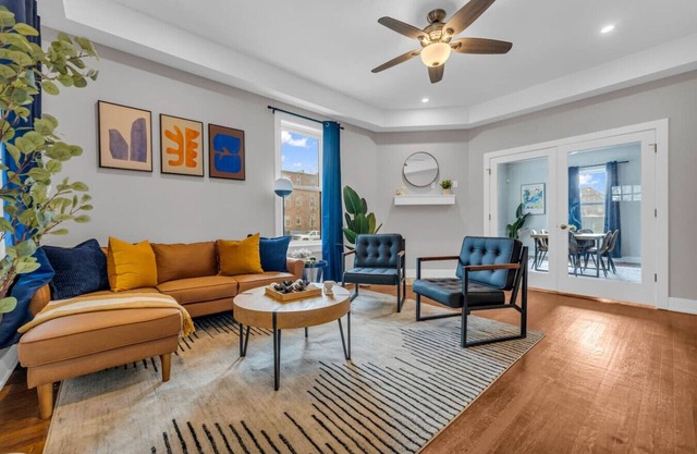 Modern 4BR Home in Detroit's New Center