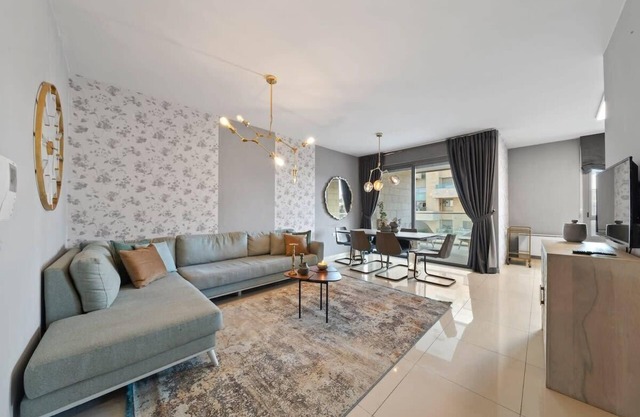 Modern 90 sqm Apartment with Terrace and Parking in Prime Jerusalem Location