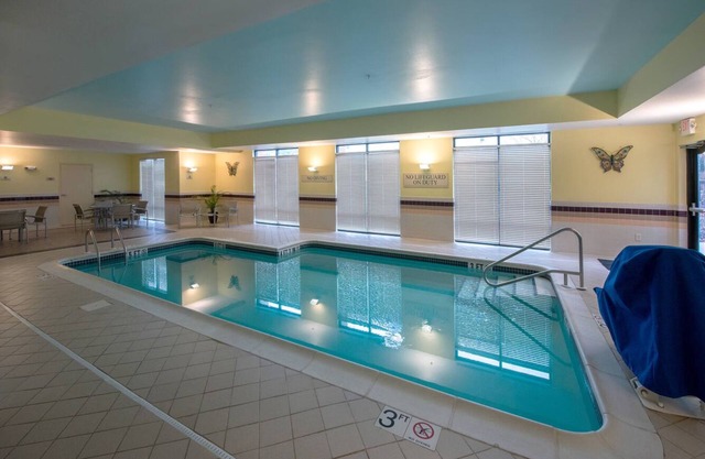 Modern All-Suite Hotel: Free Breakfast, Indoor Pool, Fitness & Prime Location