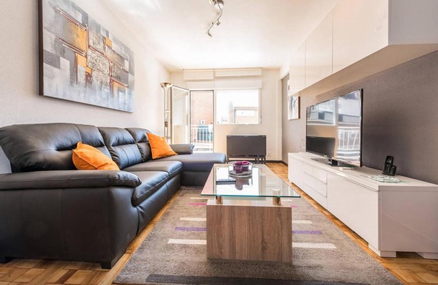 Modern and Comfortable Madrid Flat