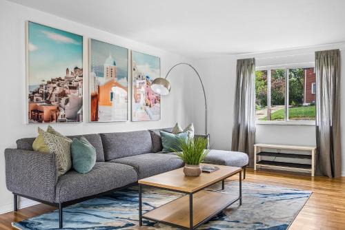 Modern and Spacious House Pittsburgh