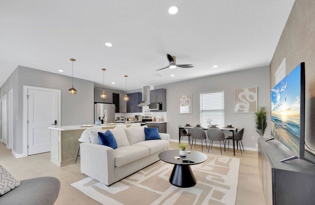 Modern Apartment with Rooftop