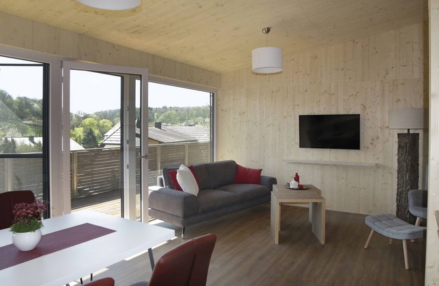 Modern apartment (57sqm) with south-facing balcony