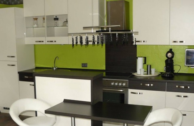 Modern apartment in a central and quiet location