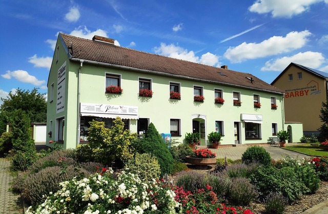 Modern apartment "Elbdamm" for 2 (max 4) persons in Barby on the Elbe