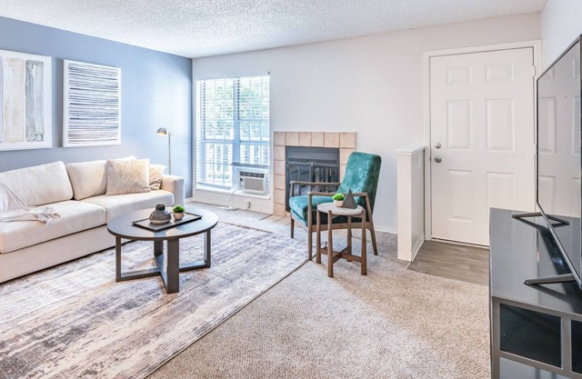 Modern Apartment in Prime Location (ID7359X59)