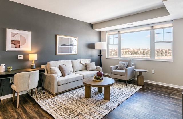 Modern Apartment in Prime Location (ID7378X68)