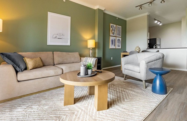 Modern Apartment in Prime Location (ID9600X63)