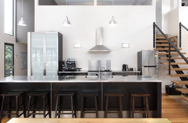 Modern Beach-House Gem