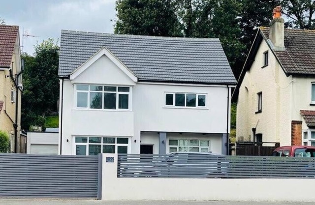 Modern Beautiful 5bed -Sleeps 11