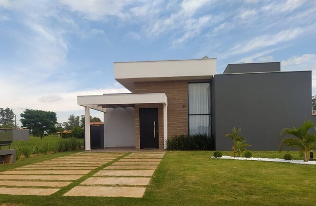 Modern country house in a resort in the interior of São Paulo