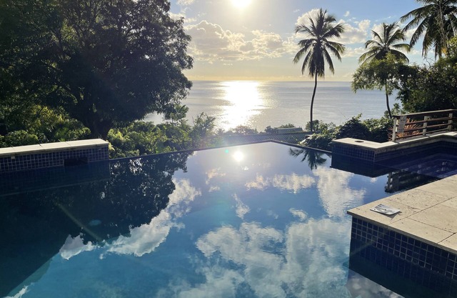 Modern Chic Open Air Villa- Private Pool -Caribbean Sea & Piton View -REMODELED!