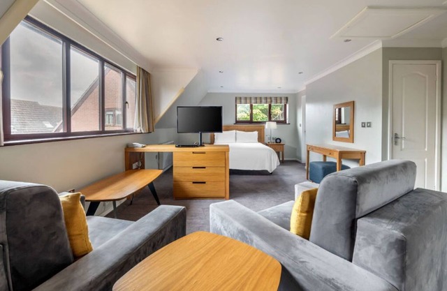 Modern Coastal Studio | Seaside Resort | Sleeps 2