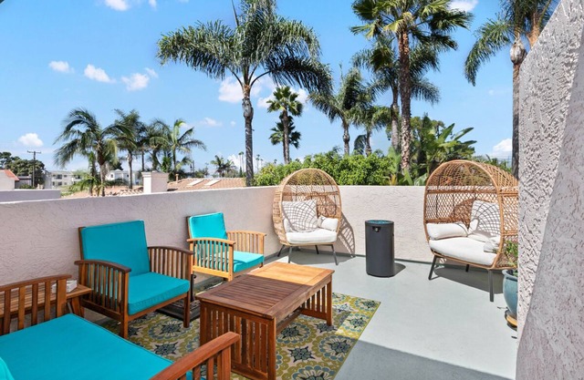 Modern Condo in Carlsbad Village
