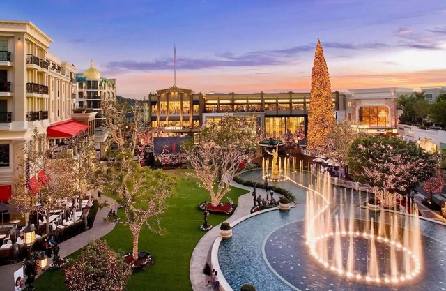 Modern Condo in the Beating Heart of Glendale