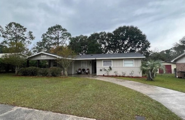 Modern & Convenient 3/2 Home