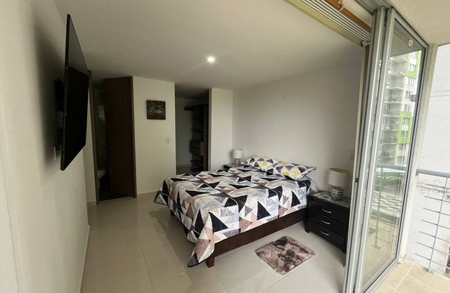 Modern, cozy, eco-field and very equipped with two bedrooms and private parking.