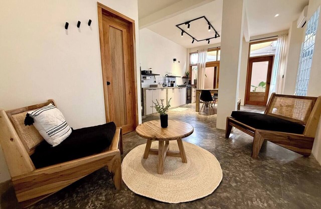 Modern & Cozy Loft