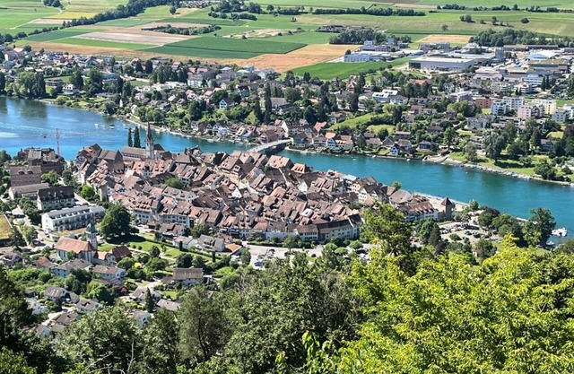 Modern, elegant garden apartment near the Swiss border and Lake Constance