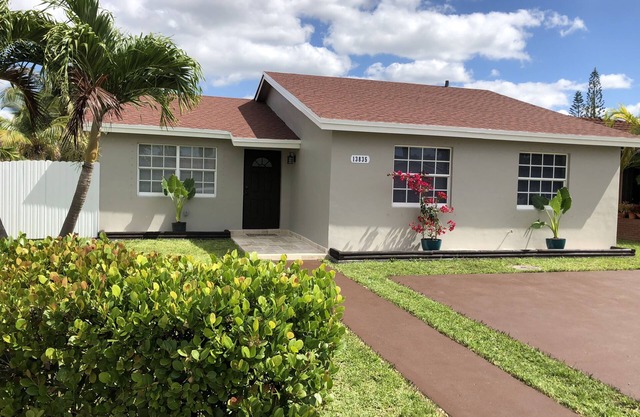 Modern Family Home in a safe and family oriented neighborhood. Welcome!