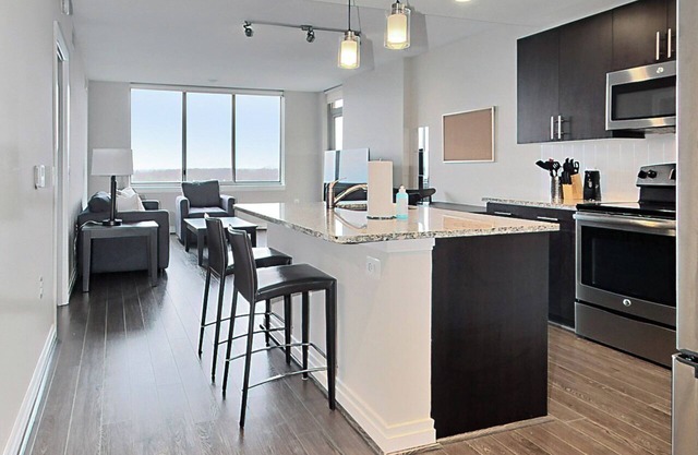 Modern getaway in Reston 2 bedroom