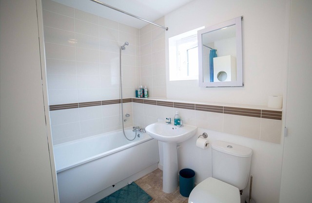 Modern Hatfield|2 Bed|Up To 30% Off