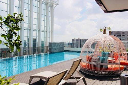 Suasana Suites 