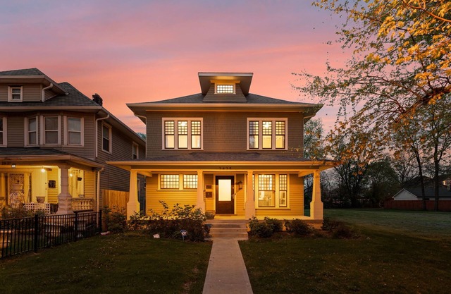 Modern Historic | Pet Friendly | Regency Retreat