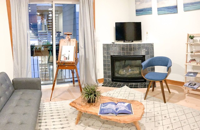 Modern home in the heart of Capitol Hill with parking