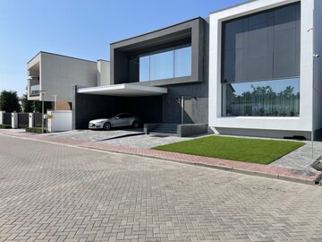 Modern house with private pool - 5 min to the private beach