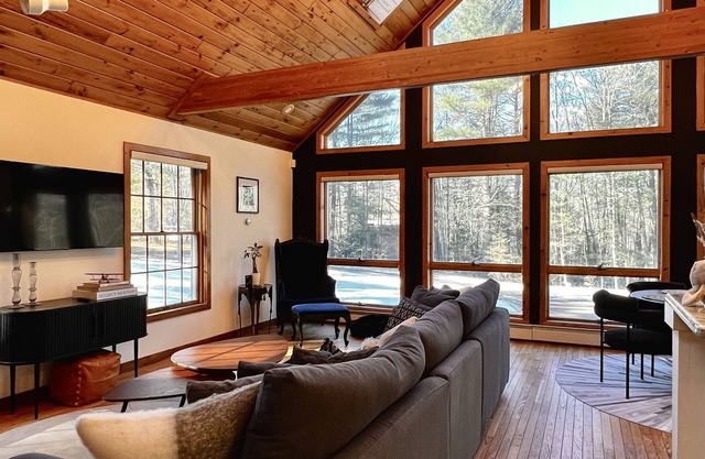 Modern Jack Frost Ski Chalet in the Poconos