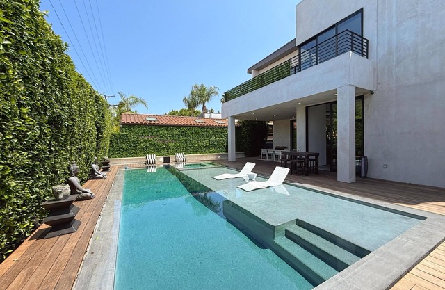 Modern Lux Masterpiece: Games,Views,Rooftop,Pool