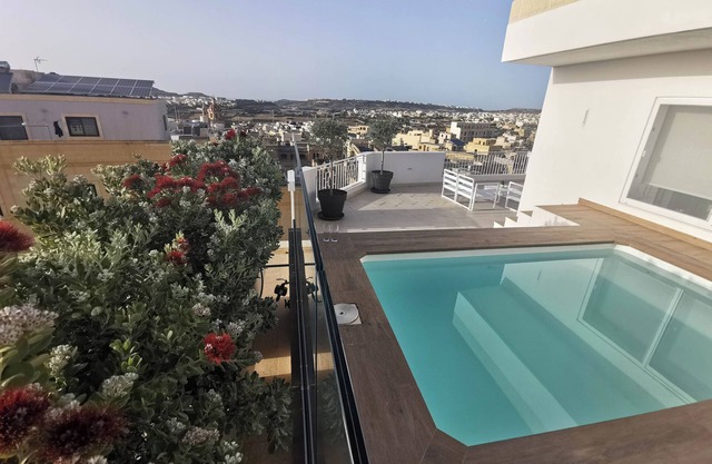 Modern Luxury Penthouse w/Pool and Views in Sannat